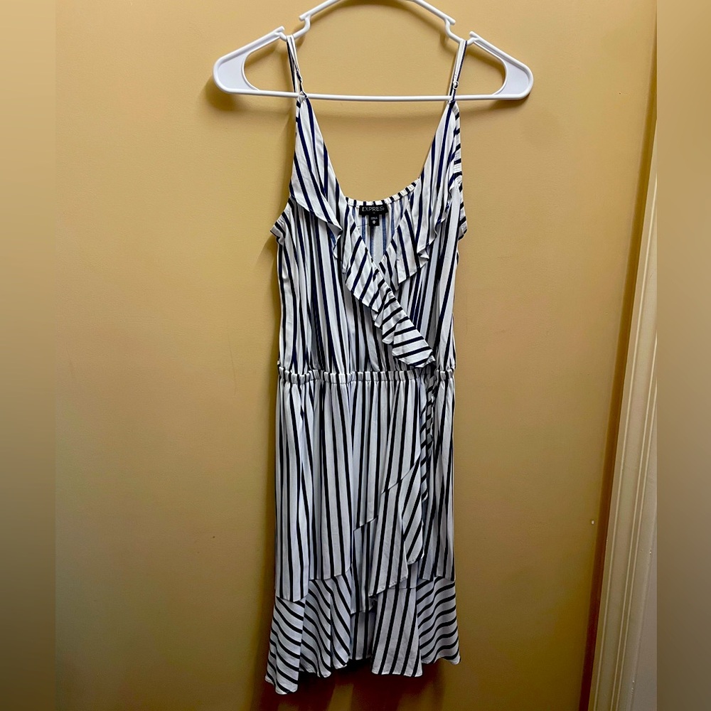 Express Blue and White striped spaghetti strap flowy dress size M